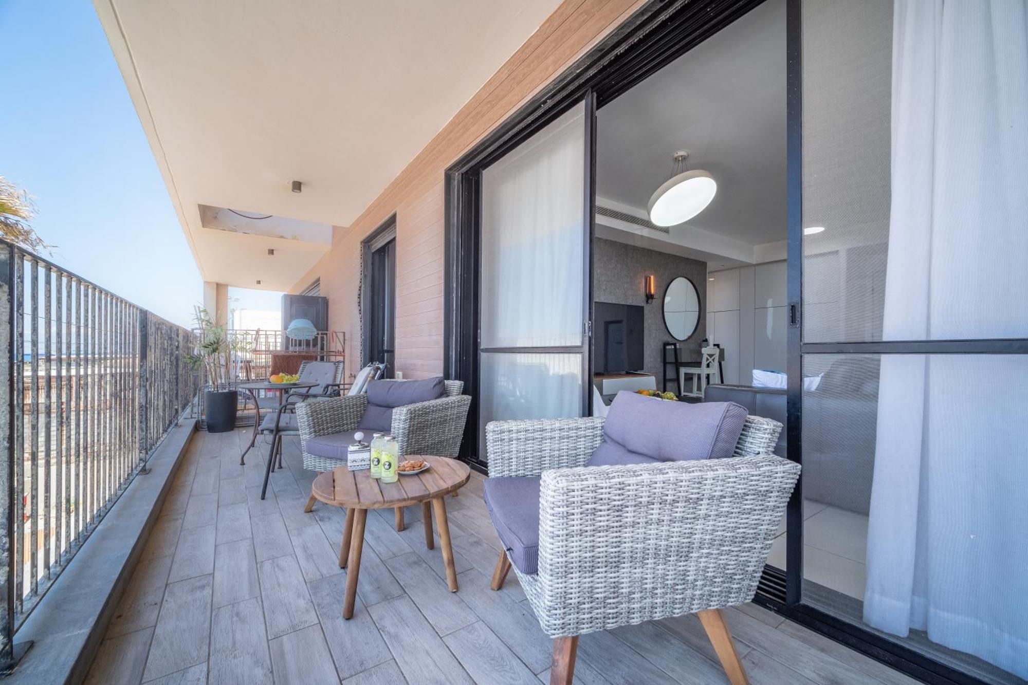 Апартаменты Bat Galim Full Sea View Balcony By Sea N' Rent Хайфа Экстерьер фото